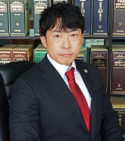 澤上 辰也弁護士